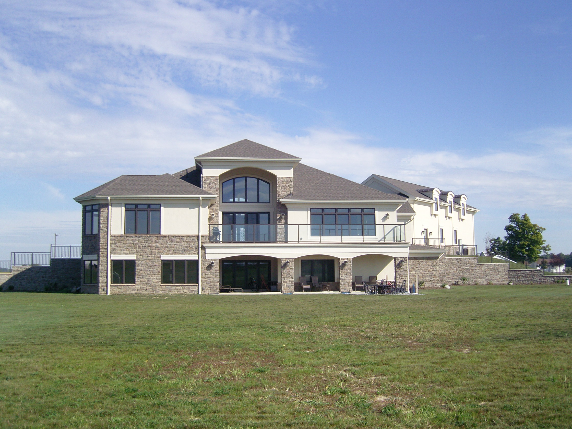 Addition & Remodeling in Natural Setting  Perfect for Family Living